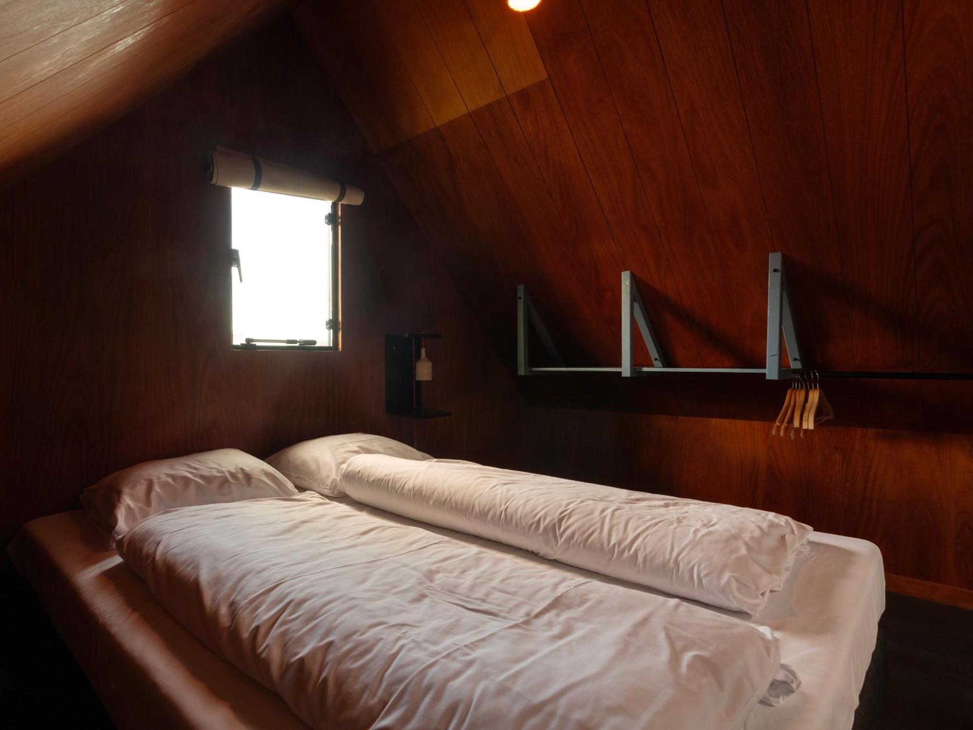 Basecamp Tiny House Eco-Resort Ijmuiden IJmuiden Exteriör bild
