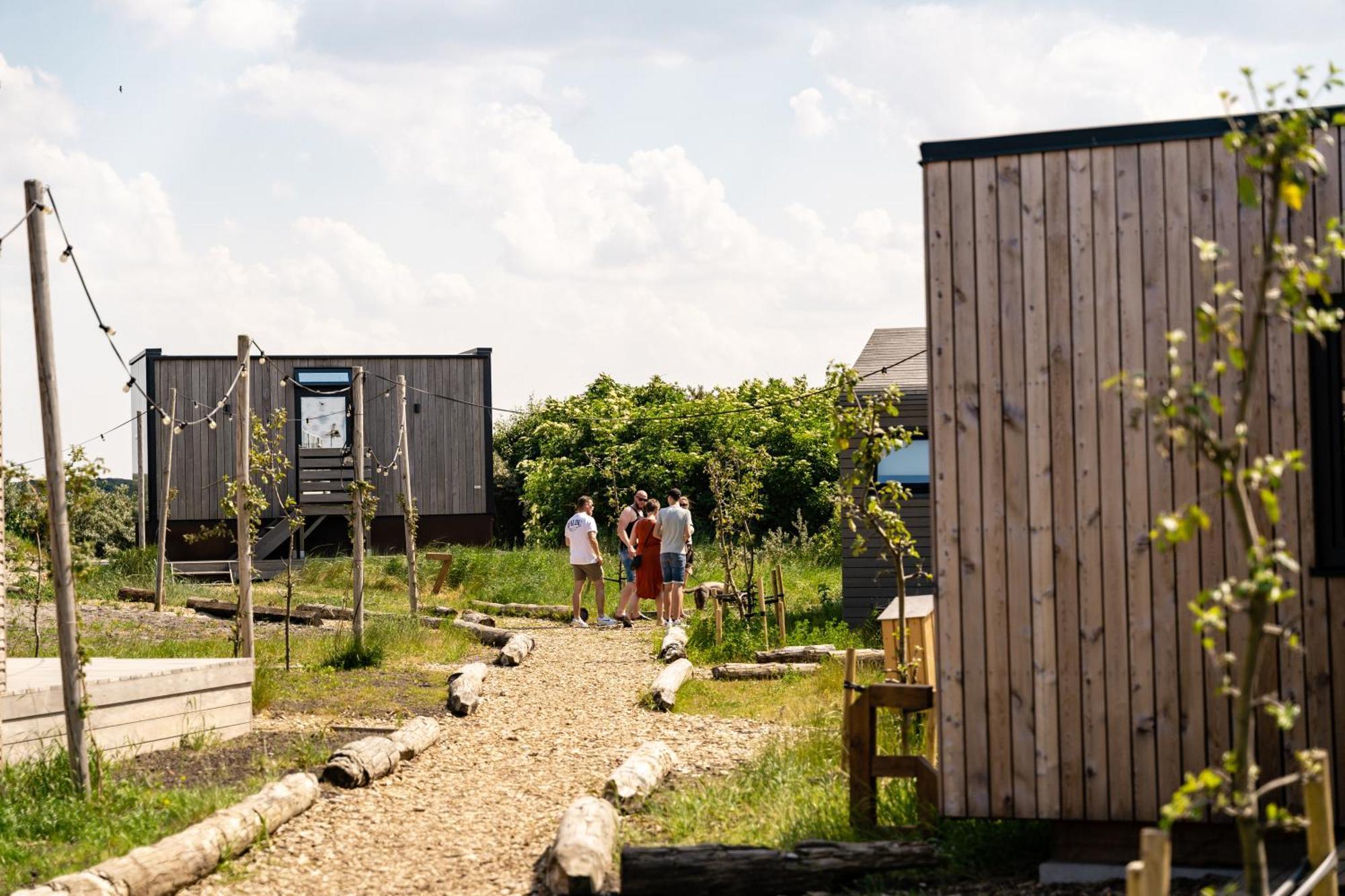 Basecamp Tiny House Eco-Resort Ijmuiden IJmuiden Exteriör bild